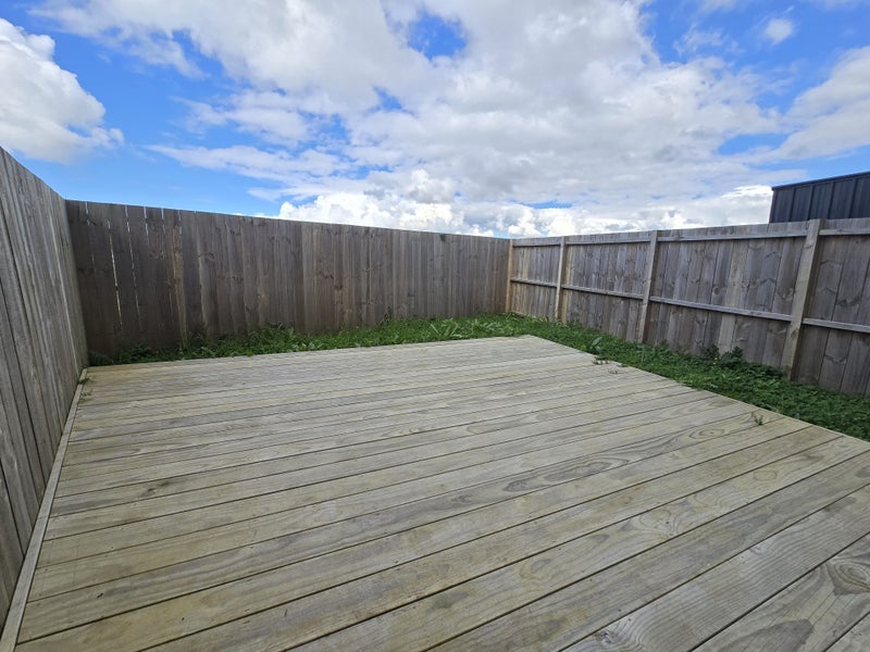 12 Jashi Lane, Westgate, Auckland - Carousel 16