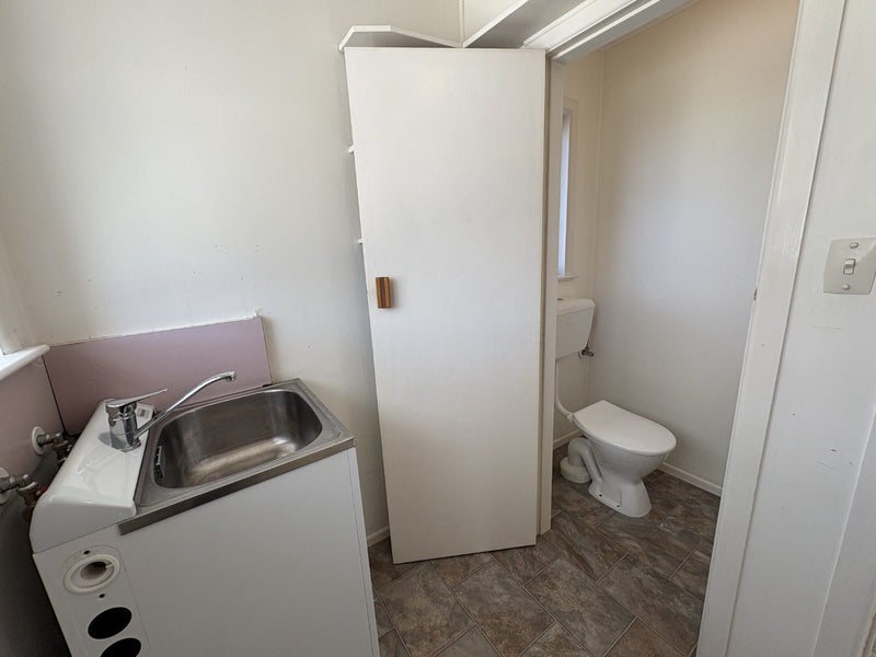 27 Magdalen Crescent, Pirimai, Napier - Carousel 20