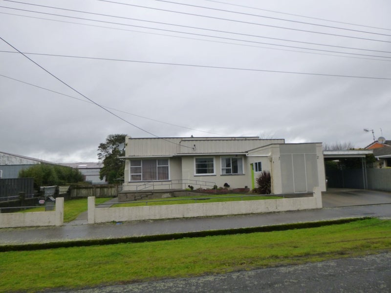 33 Albert Street, Pahiatua - Carousel 1