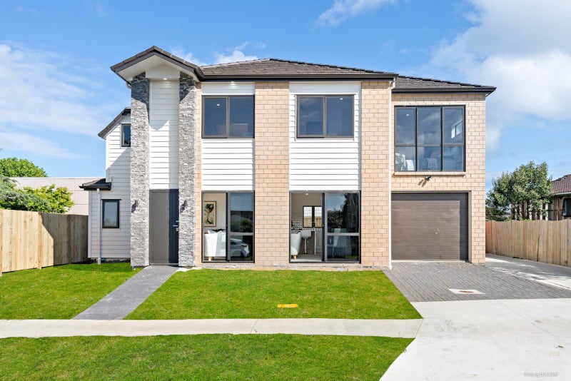 84A Hutchinsons Road, Bucklands Beach, Auckland - Carousel 1