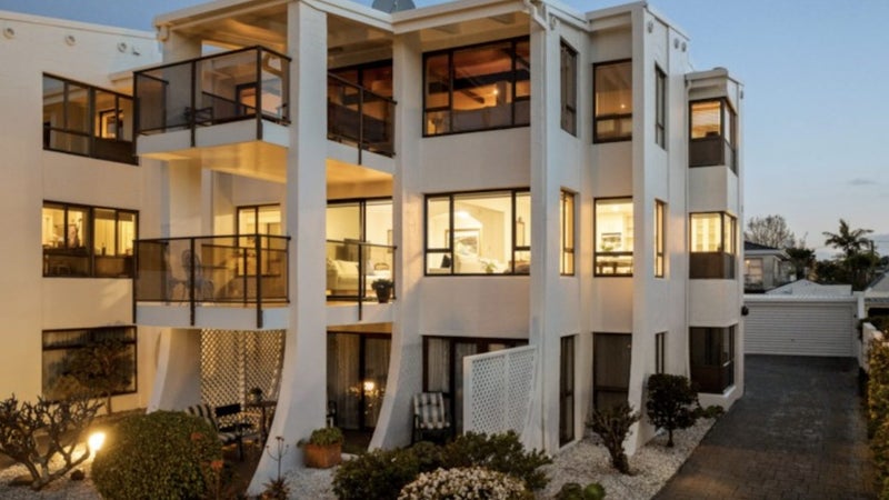 4/277 Tamaki Drive, Kohimarama, Auckland - Carousel 1