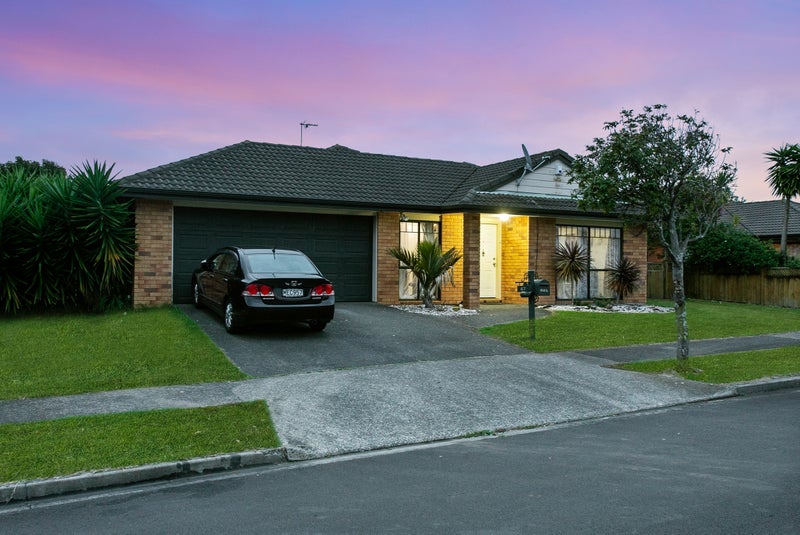 47 Sandwick Drive, Weymouth, Auckland - Carousel 1