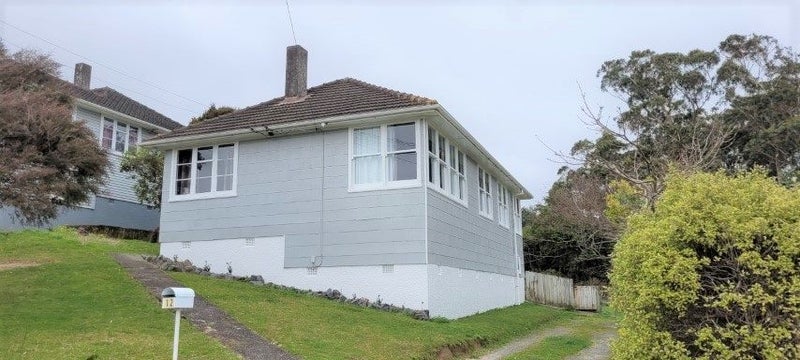 12 Gear Terrace, Ranui, Porirua - Carousel 1