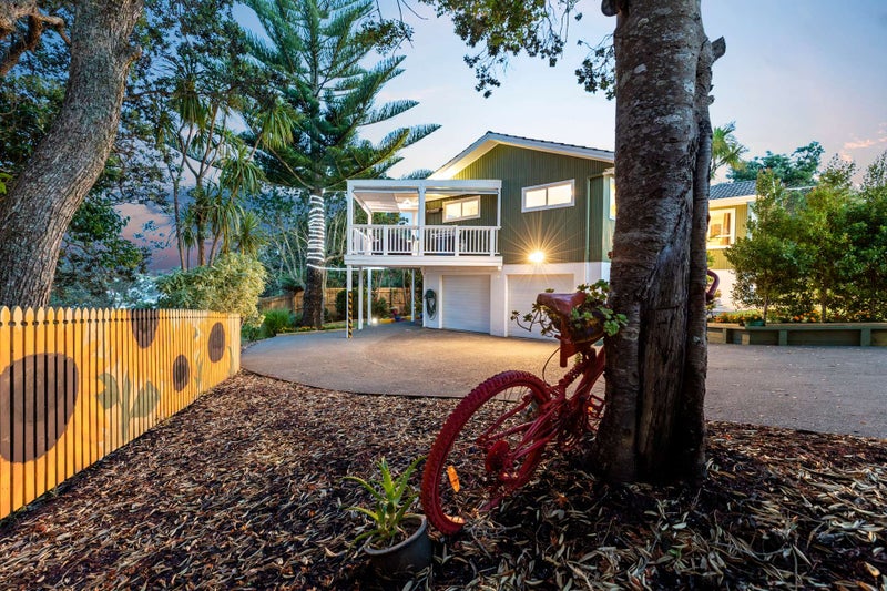83 Rangatira Road, Beach Haven, Auckland - Carousel 1