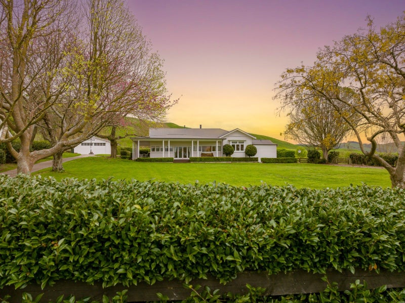 98 Hewson Road, Rotoorangi, Cambridge - Carousel 1