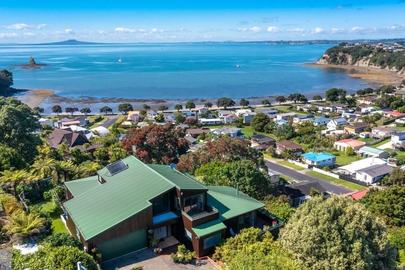 1083 Whangaparaoa Road, Tindalls Beach, Whangaparaoa - Carousel 29