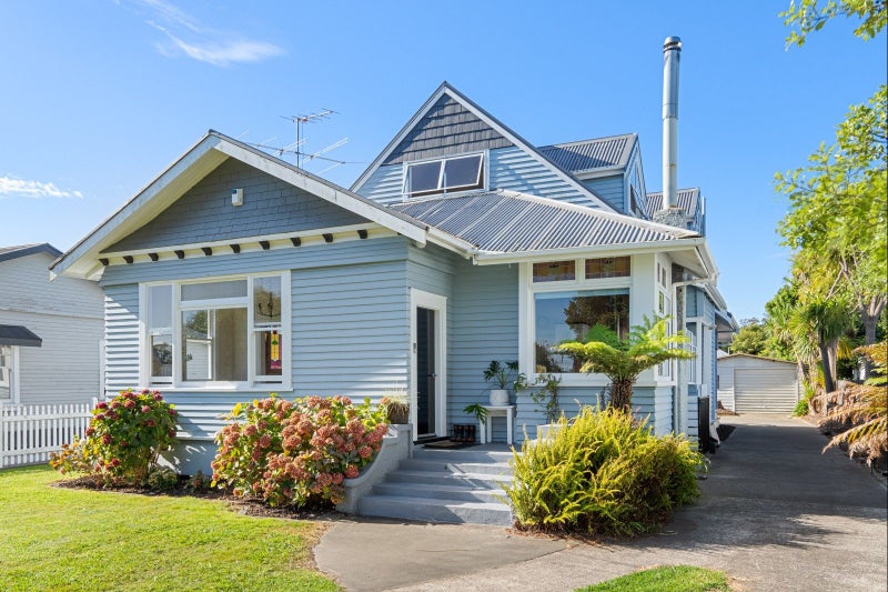 8 Heta Road, Inner Kaiti, Gisborne - Carousel 1