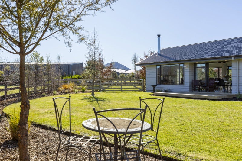 3 Karaka Place, Taupo - Carousel 2