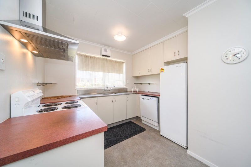 81A Park Road, West End, Palmerston North - Carousel 2