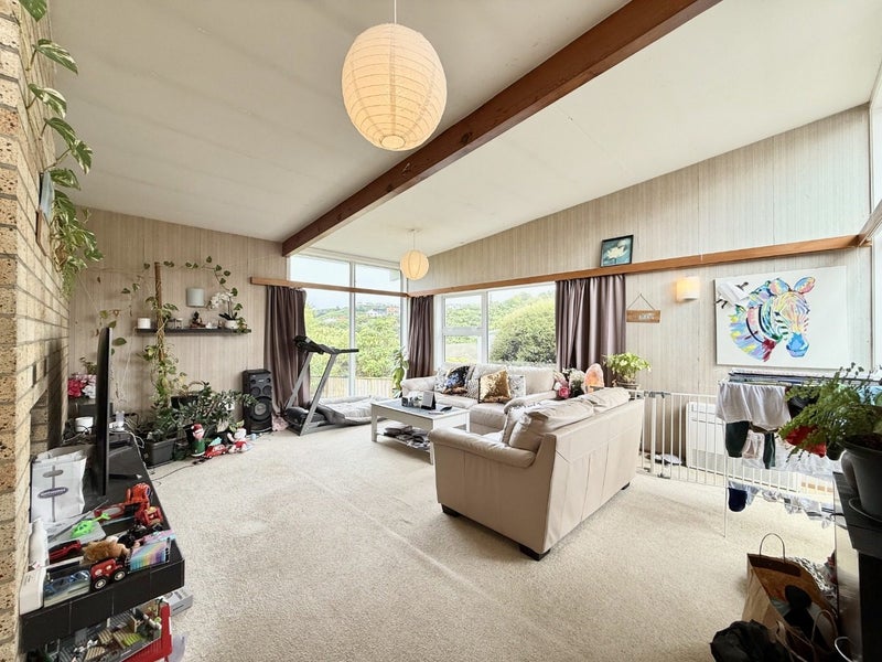 9 Pekanga Road, Normandale, Lower Hutt - Carousel 2