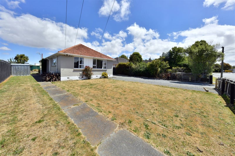 12 Boyne Avenue, Northcote, Christchurch - Carousel 14