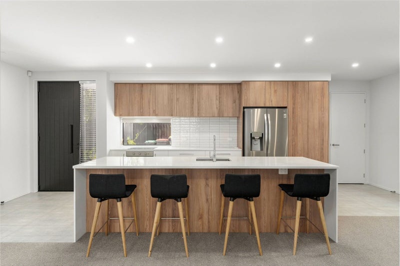 39 Champion Street, Edgeware, Christchurch - Carousel 2