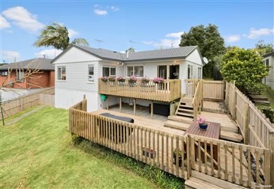 3 Ian Sage Avenue, Torbay, Auckland - Carousel 1
