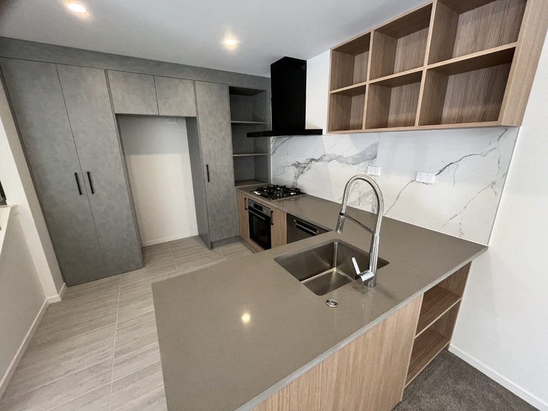 4/116 Colwill Road, Massey, Auckland - Carousel 2