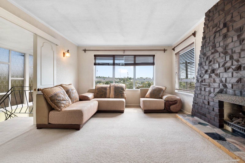 1/44 Corunna Road, Milford, Auckland - Carousel 2