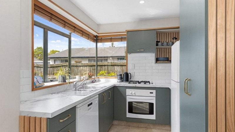 3/89 Bishop Street, St Albans, Christchurch - Carousel 2