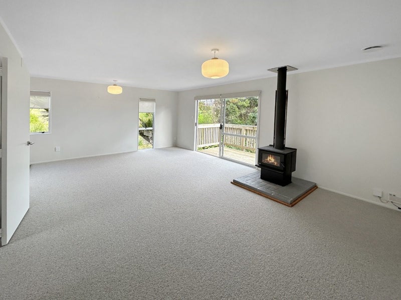7B Rose Street, Raglan, Raglan - Carousel 2