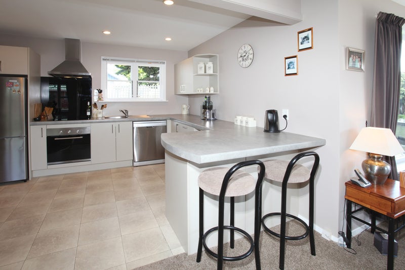 11 Tenby Place, Avondale, Christchurch - Carousel 2
