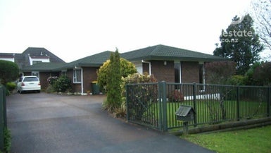 2 Merino Avenue, Somerville, Manukau - Carousel 1