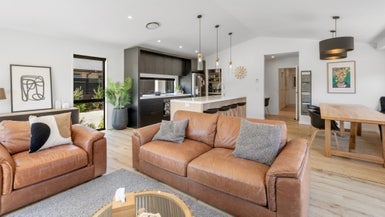 6 Foden Lane, Halswell, Christchurch - Carousel 1