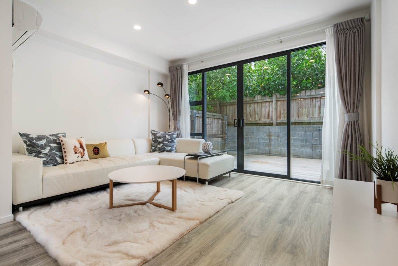 38 Ti Kouka Lane, Sandringham, Auckland - Carousel 1