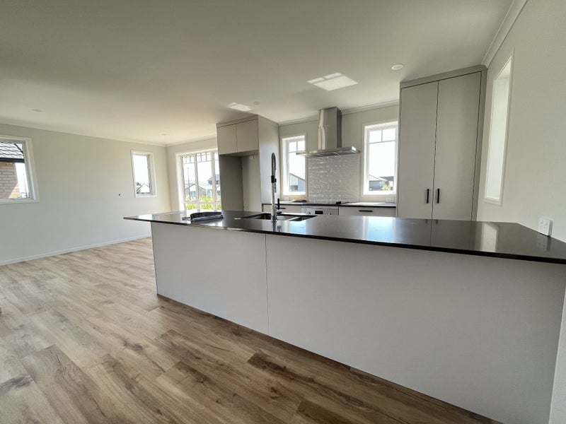 8 Wesleyan Street, Paerata, Pukekohe - Carousel 2