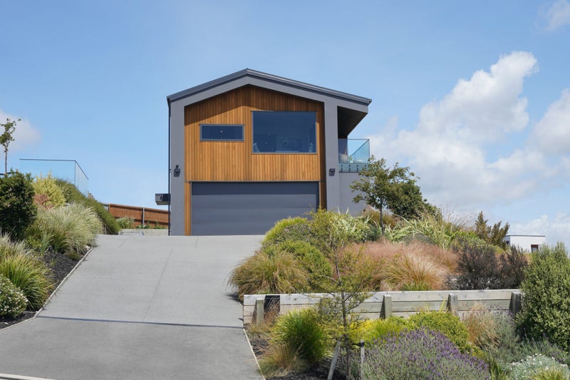 28 Hawkshead Way, Westmorland, Christchurch - Carousel 23