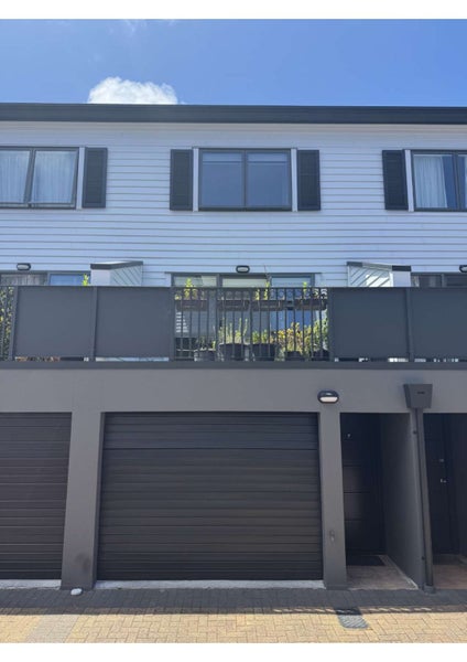 7/42 St Benedicts Street, Newton, Auckland - Carousel 2