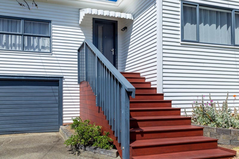 37 Benbow Street, St Heliers, Auckland - Carousel 2