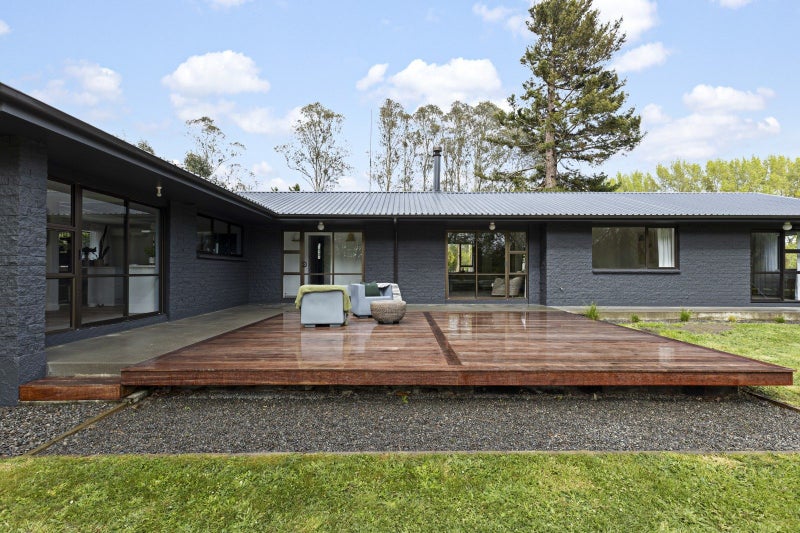 26 Williams Road, Tokomaru, Palmerston North - Carousel 2