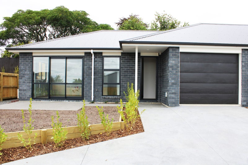 4/7 Corrin Street, Melville, Hamilton - Carousel 2