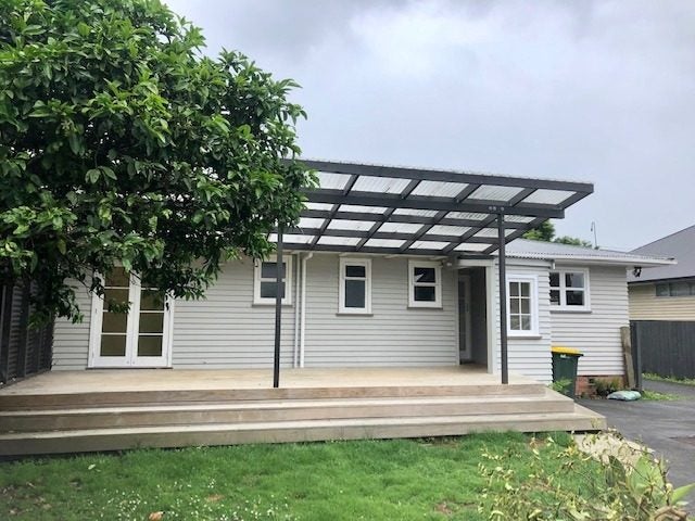 1044 Coatesville-Riverhead Highway, Riverhead, Riverhead - Carousel 10