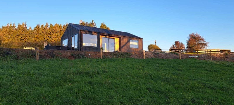 81 Jury Road, Hamilton - Carousel 2