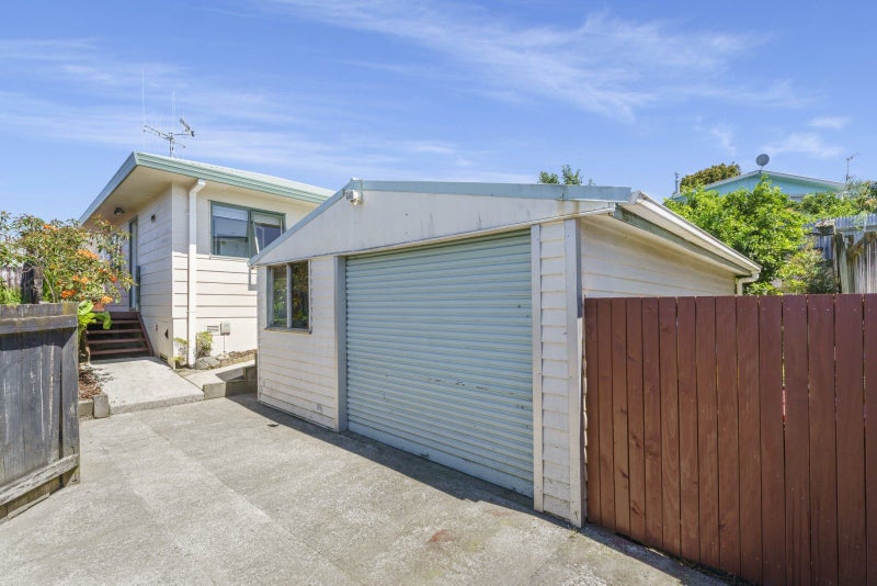 5B Sharyn Place, Brookfield, Tauranga - Carousel 17