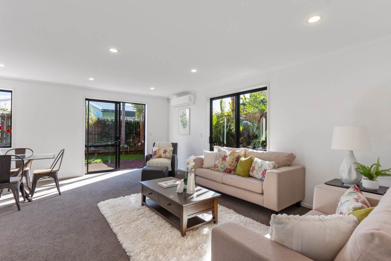 29A Victor Street, Avondale, Auckland - Carousel 2