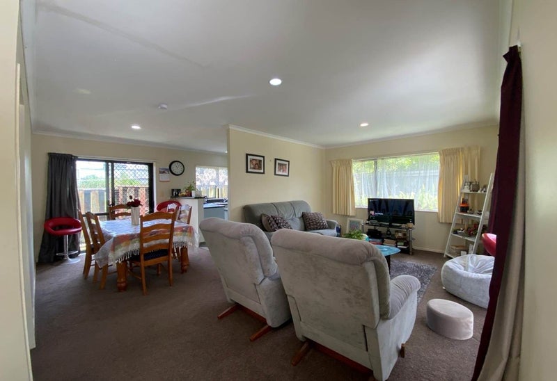 9A MacLeans Road, Bucklands Beach, Auckland - Carousel 2