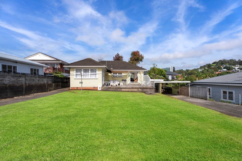 30A Fergusson Avenue, Sandringham, Auckland - Carousel 2