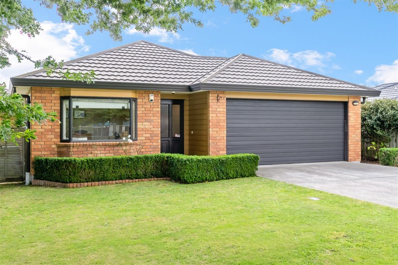 5 Messines Avenue, Trentham, Upper Hutt - Carousel 1