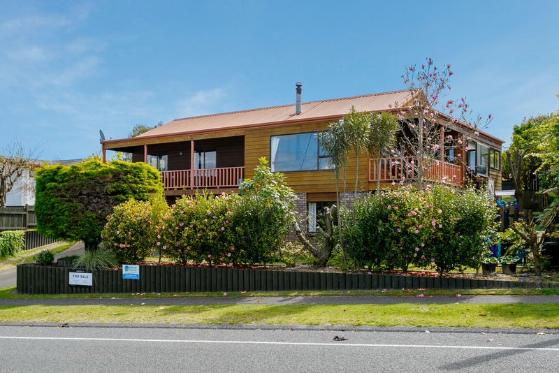 106 Acacia Bay Road, Nukuhau, Taupo - Carousel 1