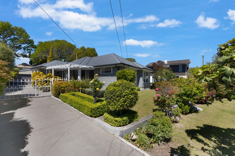 233 Fifield Terrace, Opawa, Christchurch - Carousel 1