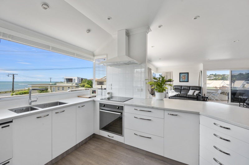 4 James Street, Westshore, Napier - Carousel 2