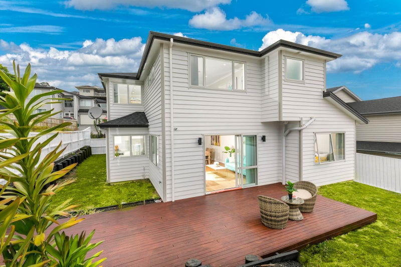 18 Bridget Court, Red Beach, Red Beach - Carousel 22