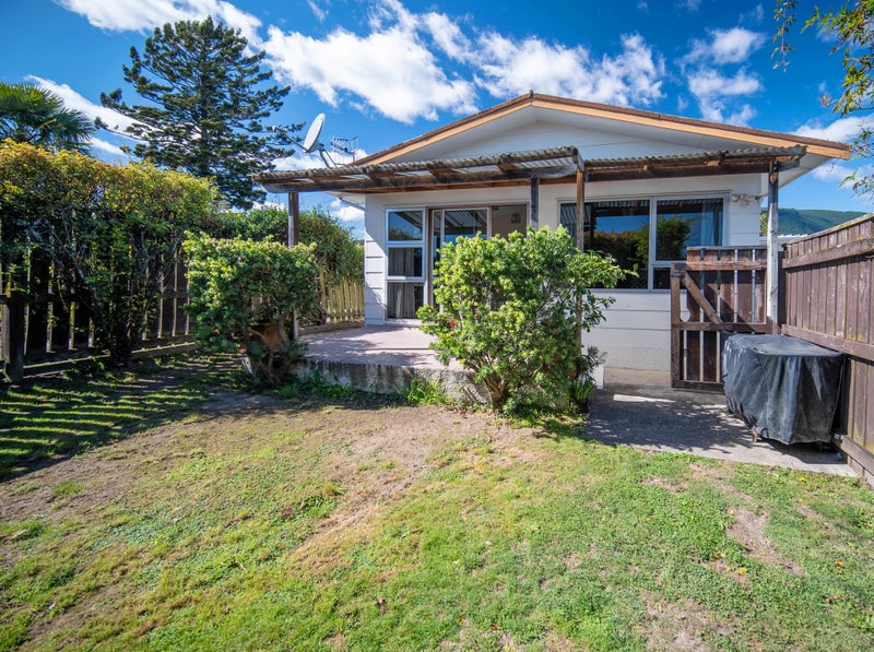 1/607 Main Road, Stoke, Nelson - Carousel 1