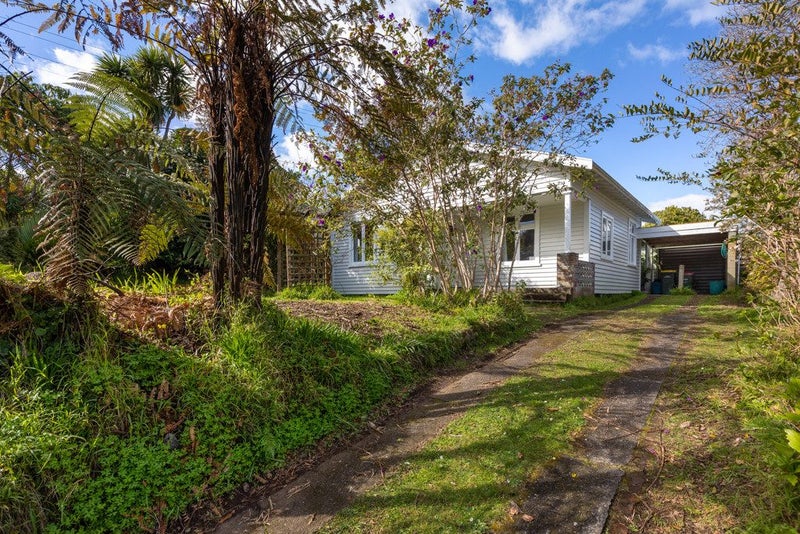 176 Huatoki Street, Upper Vogeltown, New Plymouth - Carousel 1