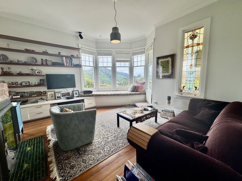 64 Upland Road, Kelburn, Wellington - Carousel 1