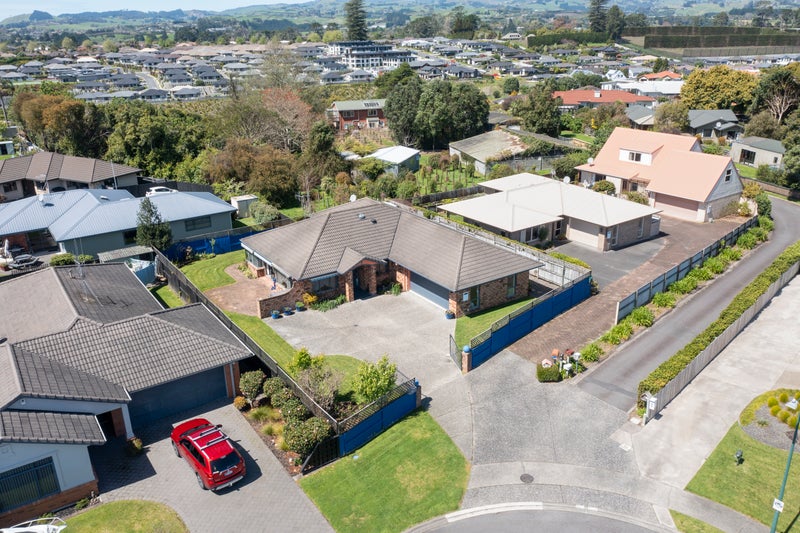 5 Hampstead Court, Pyes Pa, Tauranga - Carousel 28