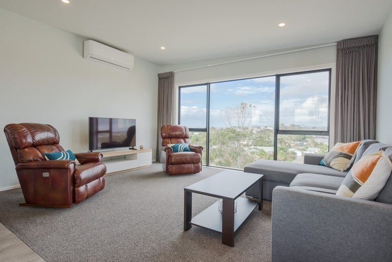 11 Barchan Rise, Mangawhai Heads, Mangawhai - Carousel 1