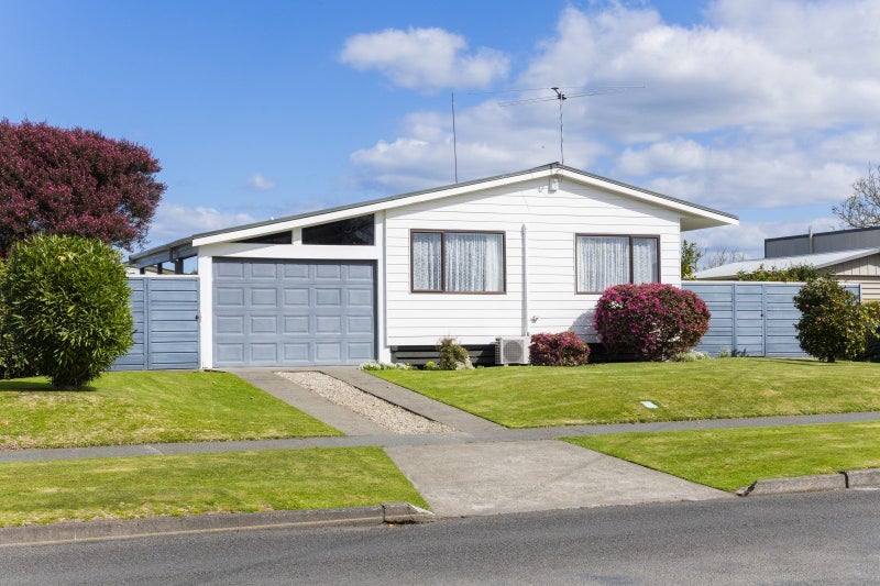 48 Andrew Street, Elgin, Gisborne - Carousel 37