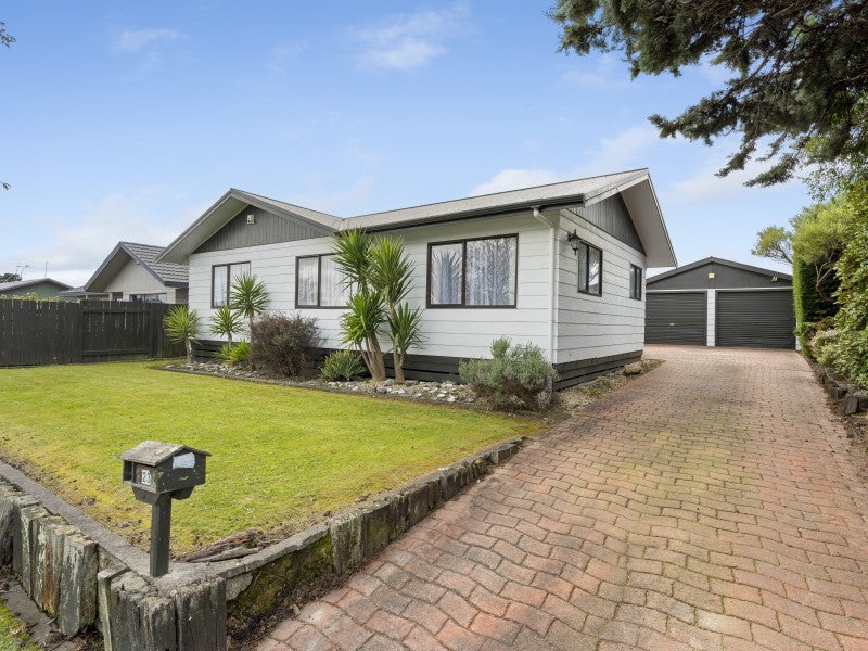 23 Peter Hall Drive, Kelvin Grove, Palmerston North - Carousel 1