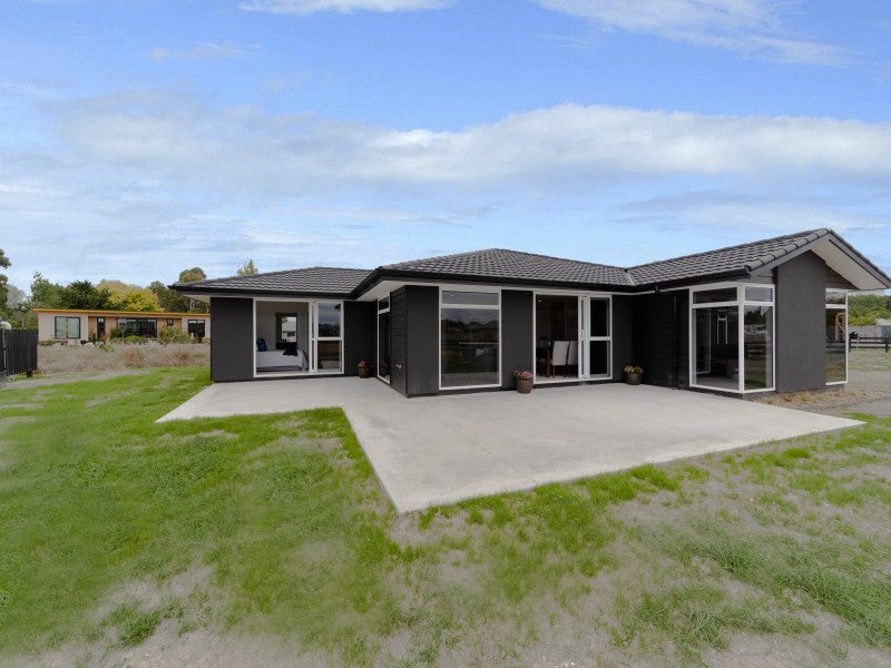 25 Belll Street, Otane, Otane - Carousel 2